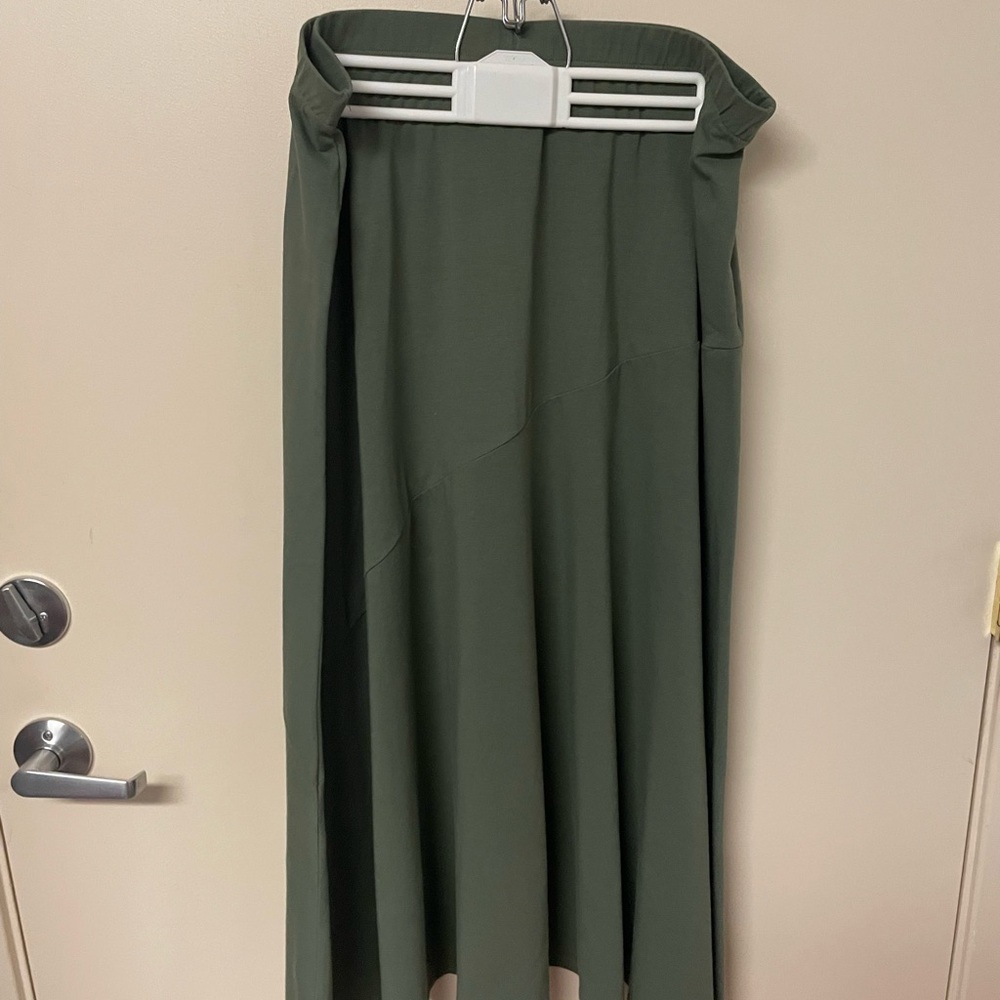 Denim&Co olive Green Maxi Skirt